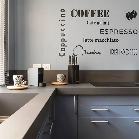 Lägenhet Elegant By Duomo Center - 2 Bd - 5 Guests