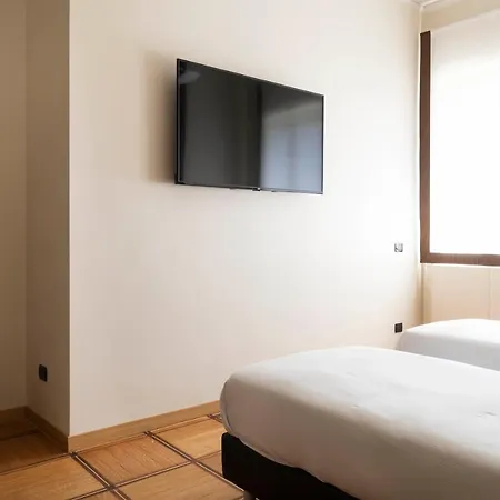 Apartment Elegance In Downtown *
